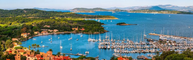 Quel sport faire à Hyères ? Le guide des activités sportives en 2026